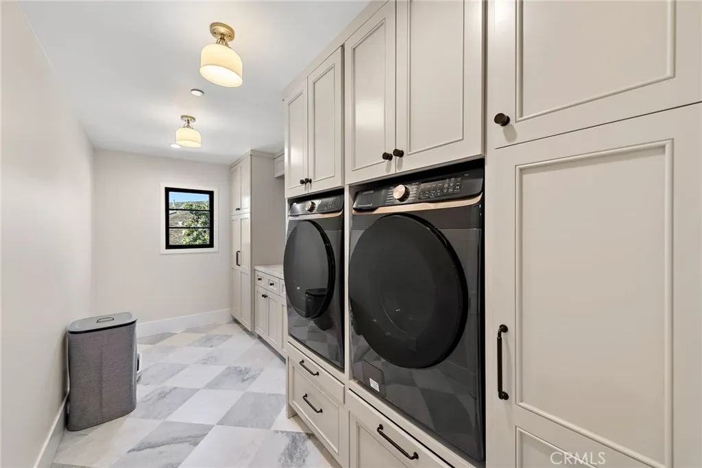 1963 Port Edward Place, Newport Beach, California 92660 home-pic-28