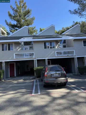 1185 E Foothill Blvd 17, San Luis Obispo, California 93405