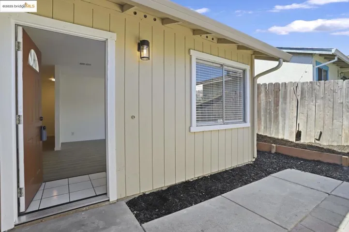 1727 Linden Way, Antioch, California 94509