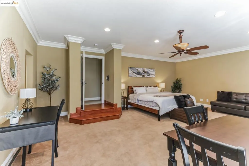 256 Douglas Ln, Pleasant Hill, California 94523 home-pic-19