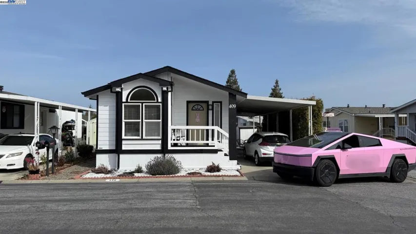 1225 Vienna Dr, Sunnyvale, California 94089