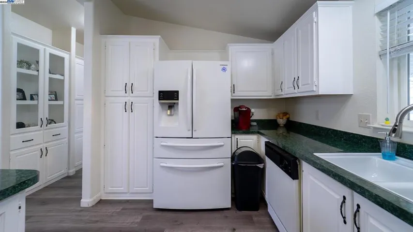 1225 Vienna Dr, Sunnyvale, California 94089