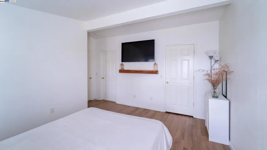 1225 Vienna Dr, Sunnyvale, California 94089