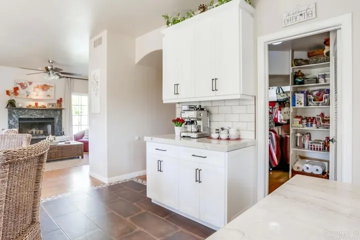 7704 Rocio Street, Carlsbad, California 92009