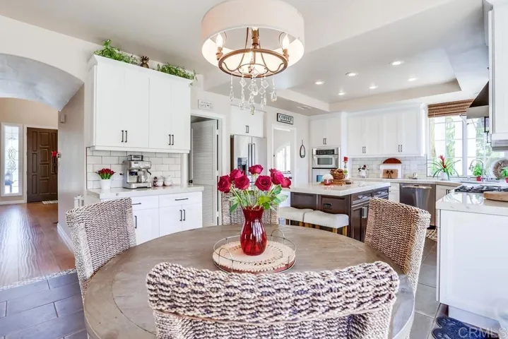 7704 Rocio Street, Carlsbad, California 92009
