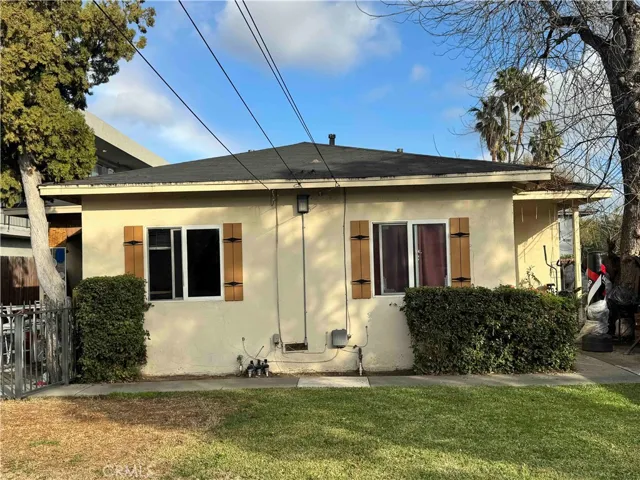 842 N Summit Avenue, Pasadena, California 91103