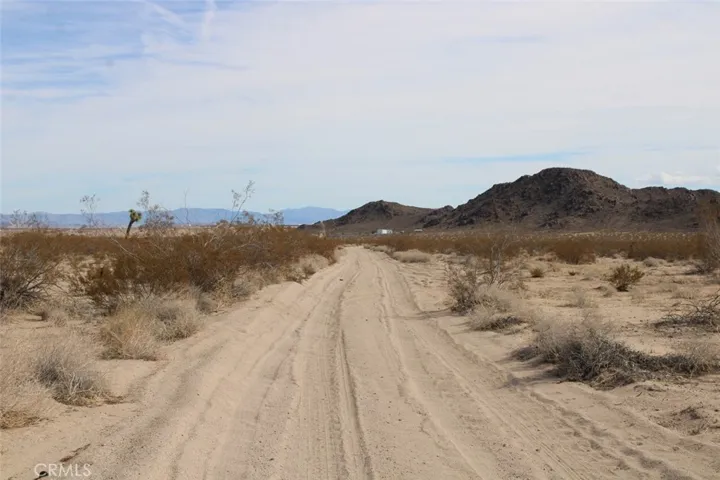 62555 Sonora Road, Joshua Tree, California 92252
