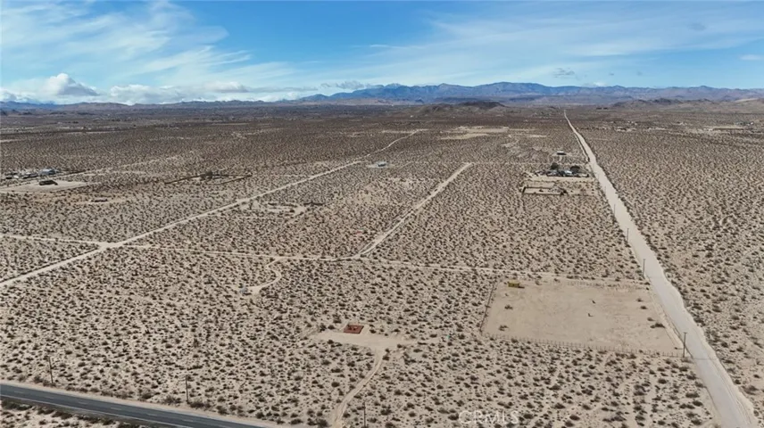 62555 Sonora Road, Joshua Tree, California 92252