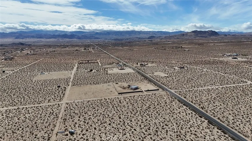 62555 Sonora Road, Joshua Tree, California 92252