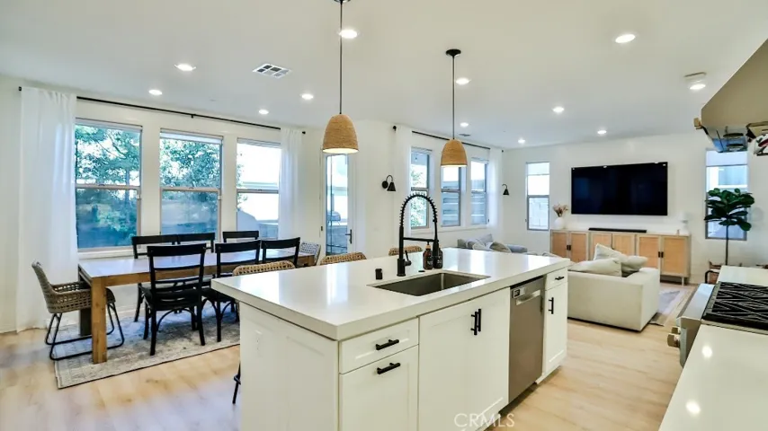 17 Veraz Road, Rancho Mission Viejo, California 92694