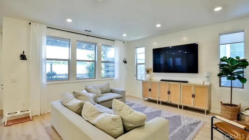 17 Veraz Road, Rancho Mission Viejo, California 92694