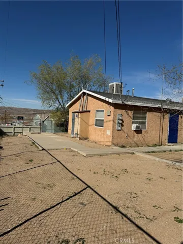 316 Maxine Avenue, Barstow, California 92311