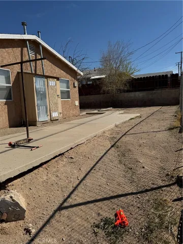 316 Maxine Avenue, Barstow, California 92311