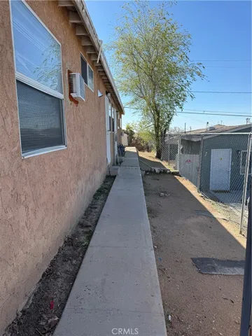 316 Maxine Avenue, Barstow, California 92311