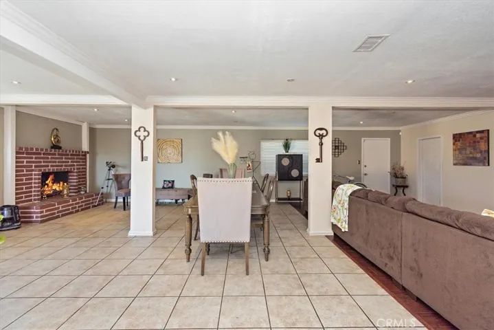 1805 N Orange Avenue, Ontario, California 91764