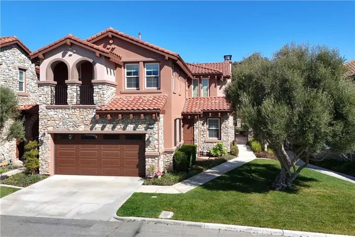 17721 Via Roma, Yorba Linda, California 92886