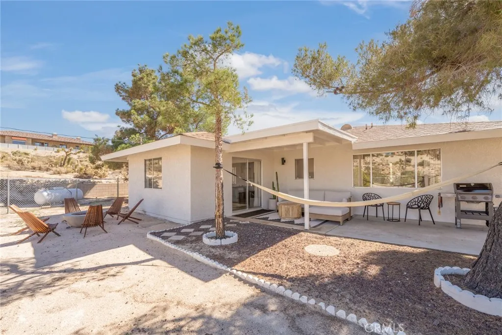 57508 Buena Suerte Road, Yucca Valley, California 92284 home-pic-57