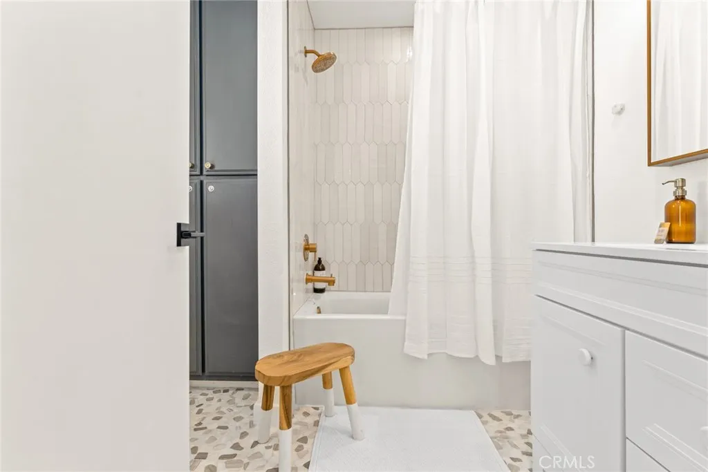 57508 Buena Suerte Road, Yucca Valley, California 92284 home-pic-22