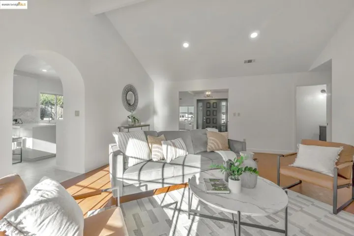 1447 Parkhaven Dr, Pleasant Hill, California 94523