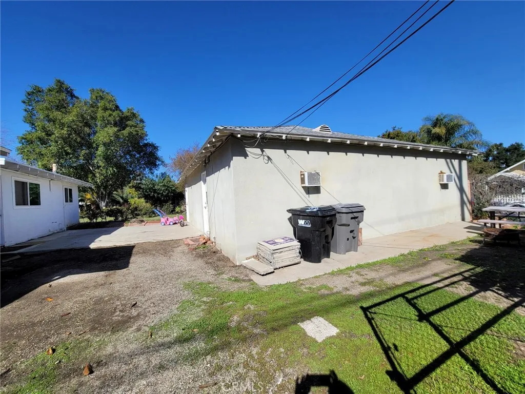 905 S Joy Street, Corona, California 92879 home-pic-6