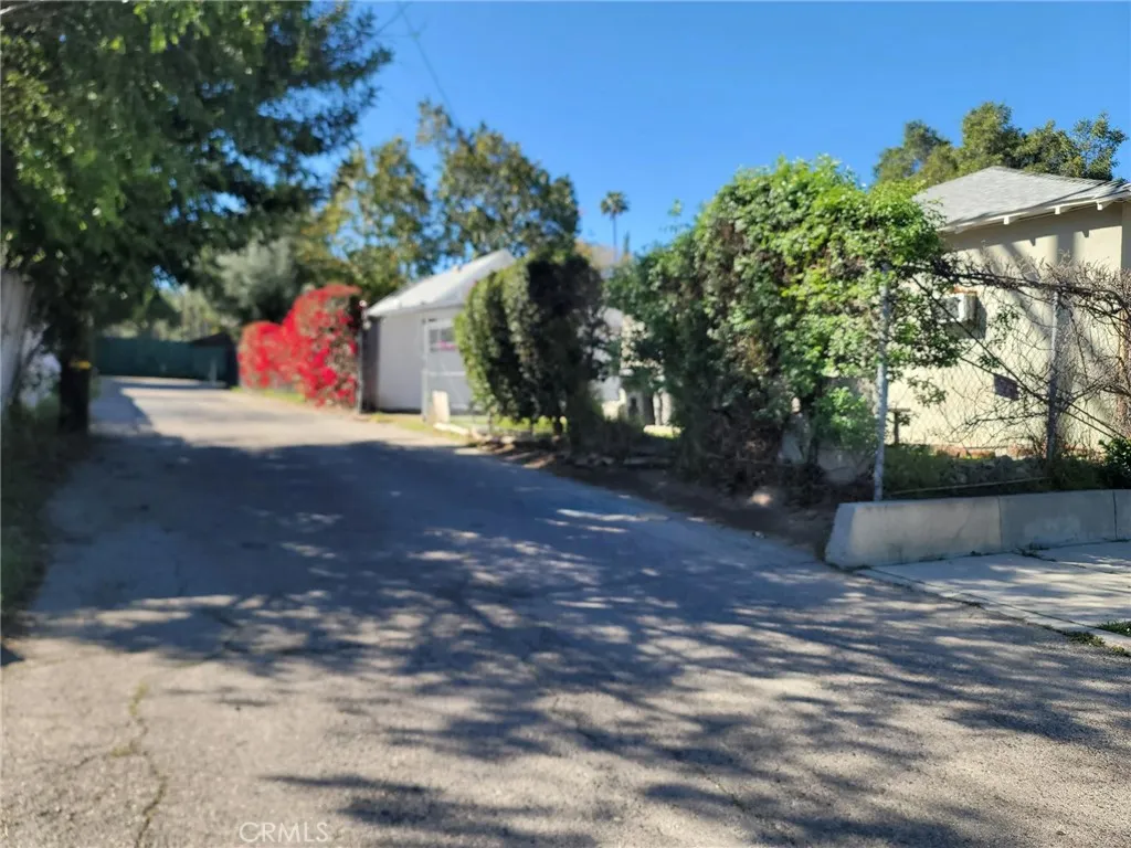 905 S Joy Street, Corona, California 92879 home-pic-1