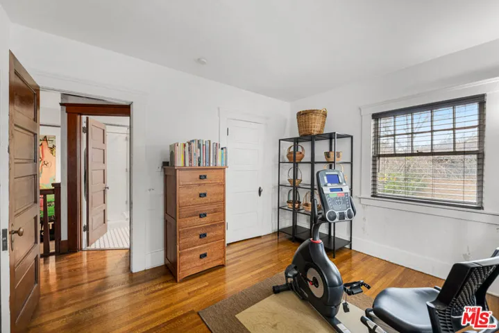 1801 S Harvard Boulevard, Los Angeles, California 90006