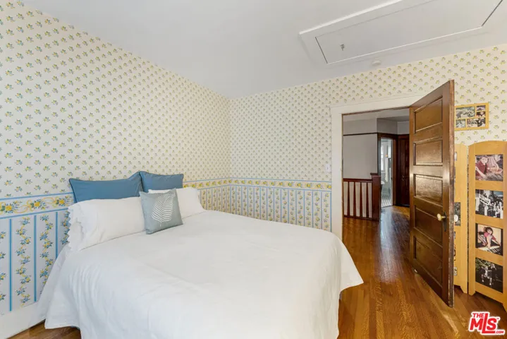 1801 S Harvard Boulevard, Los Angeles, California 90006