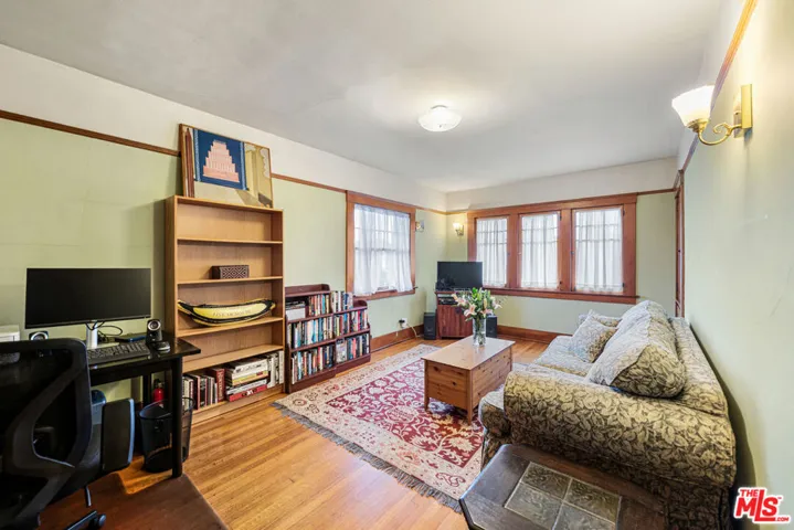1801 S Harvard Boulevard, Los Angeles, California 90006