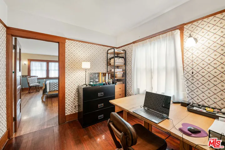 1801 S Harvard Boulevard, Los Angeles, California 90006