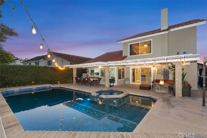 Wow!  Enjoy this beautiful pool & spa in the private backyard!