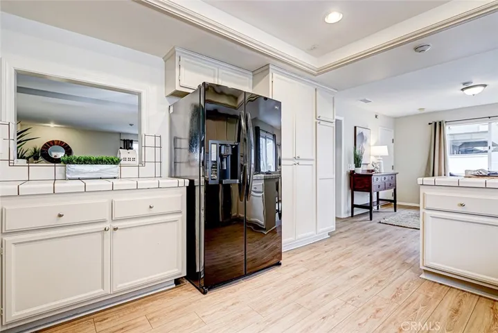 1913 Carnegie Lane 4, Redondo Beach, California 90278
