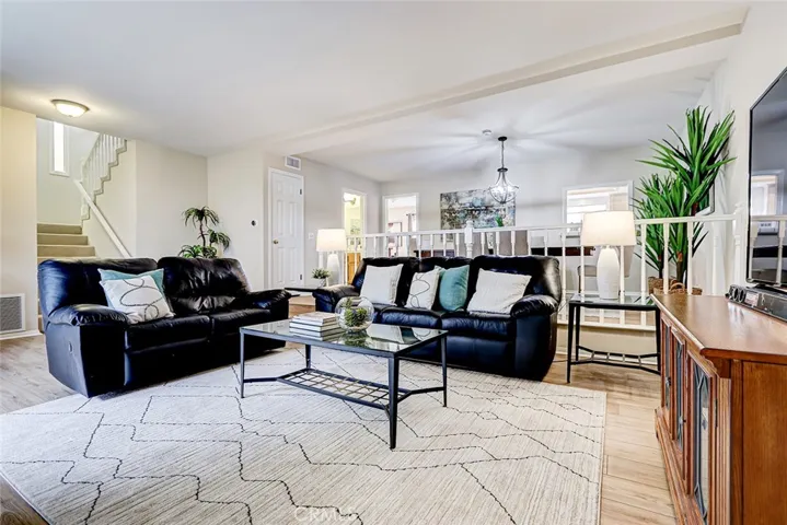 1913 Carnegie Lane 4, Redondo Beach, California 90278