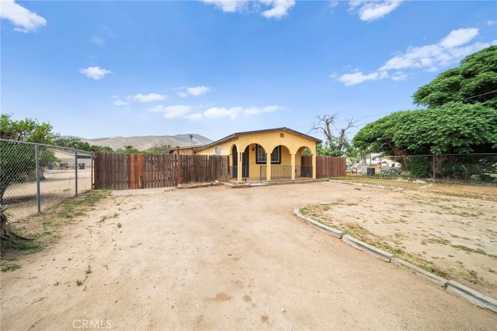 3629 Valley Way, Jurupa Valley, California 92509 home-pic-32