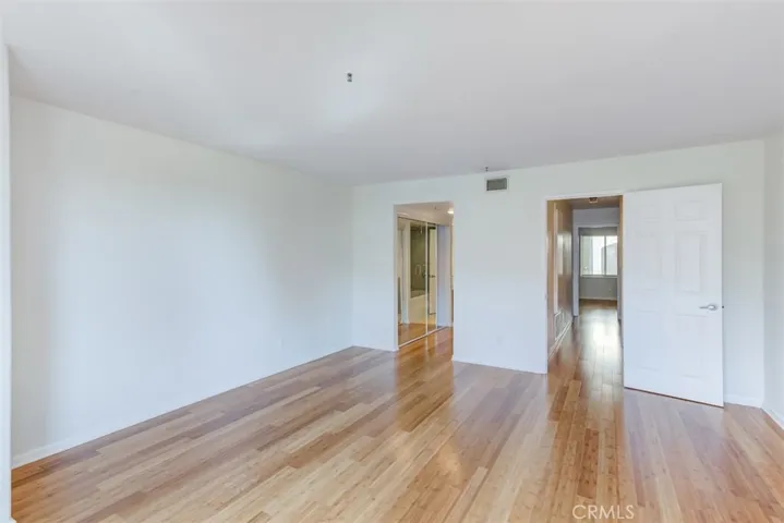 200 Pacific Coast Highway 322, Huntington Beach, California 92648