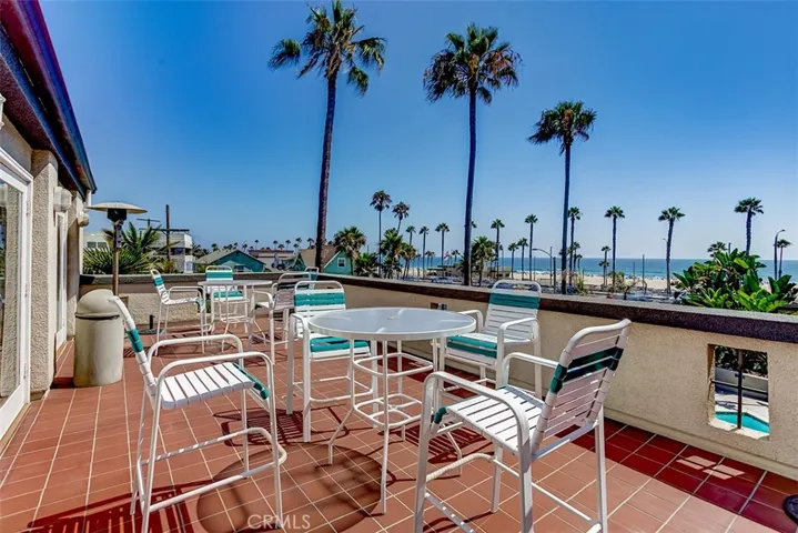 200 Pacific Coast Highway 322, Huntington Beach, California 92648