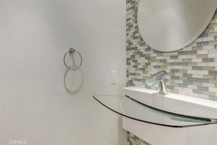 200 Pacific Coast Highway 322, Huntington Beach, California 92648