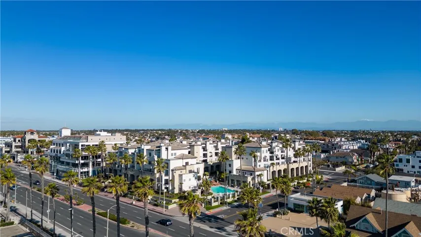 200 Pacific Coast Highway 322, Huntington Beach, California 92648