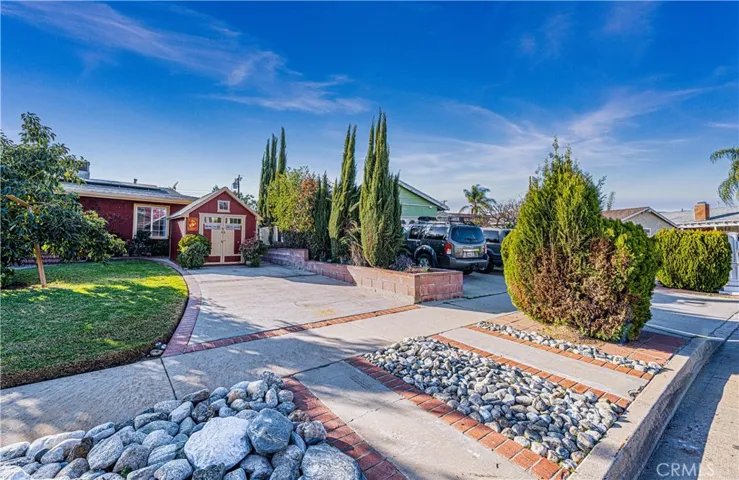 5015 N Banna Avenue, Covina, California 91724