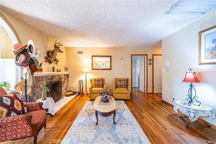 5015 N Banna Avenue, Covina, California 91724