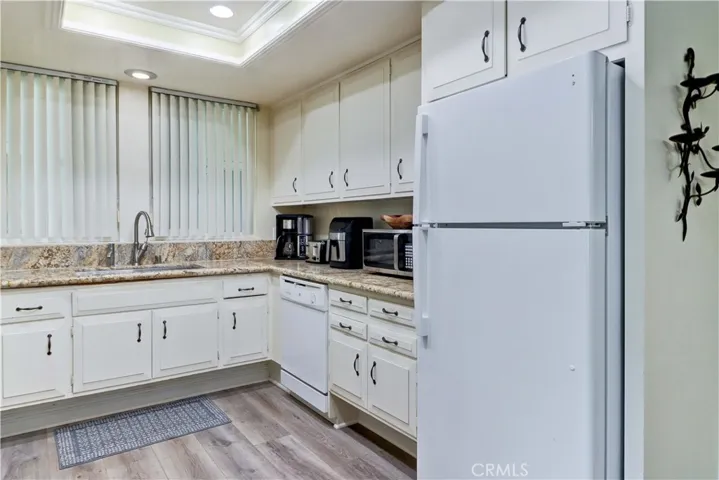 86 Calle Aragon O, Laguna Woods, California 92637