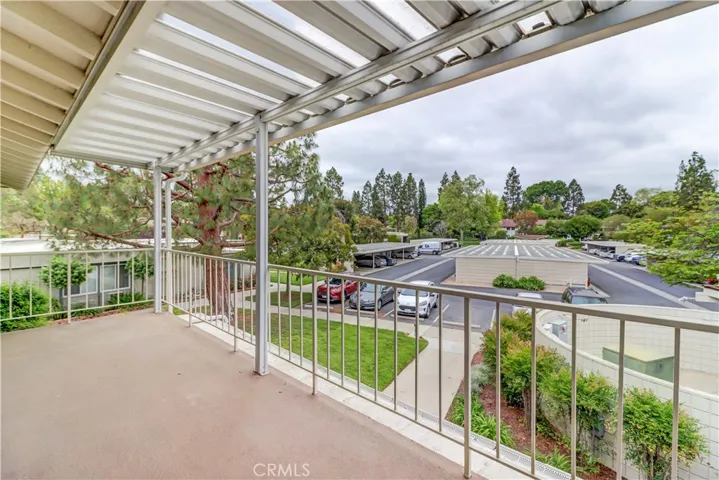 86 Calle Aragon O, Laguna Woods, California 92637