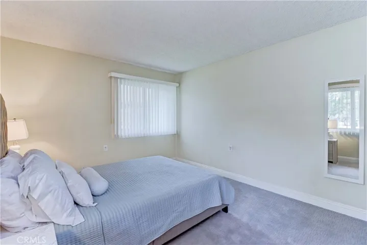 86 Calle Aragon O, Laguna Woods, California 92637