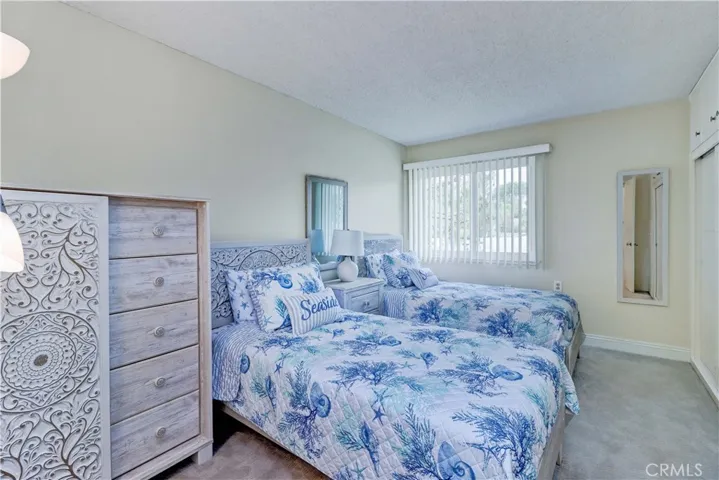 86 Calle Aragon O, Laguna Woods, California 92637