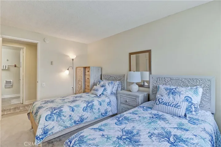 86 Calle Aragon O, Laguna Woods, California 92637