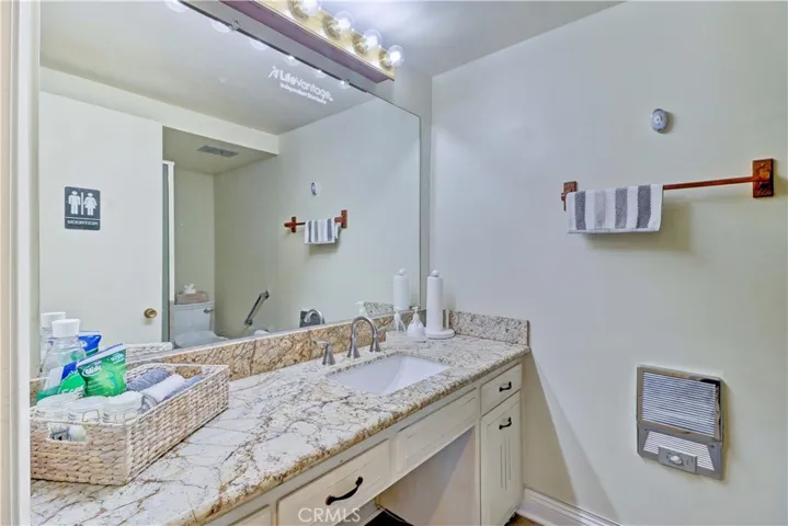86 Calle Aragon O, Laguna Woods, California 92637