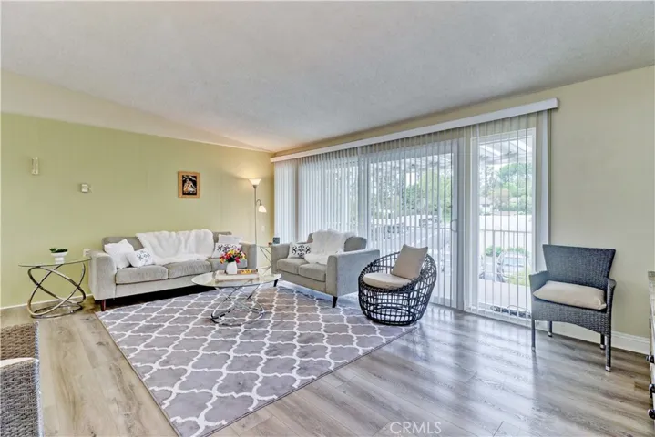 86 Calle Aragon O, Laguna Woods, California 92637