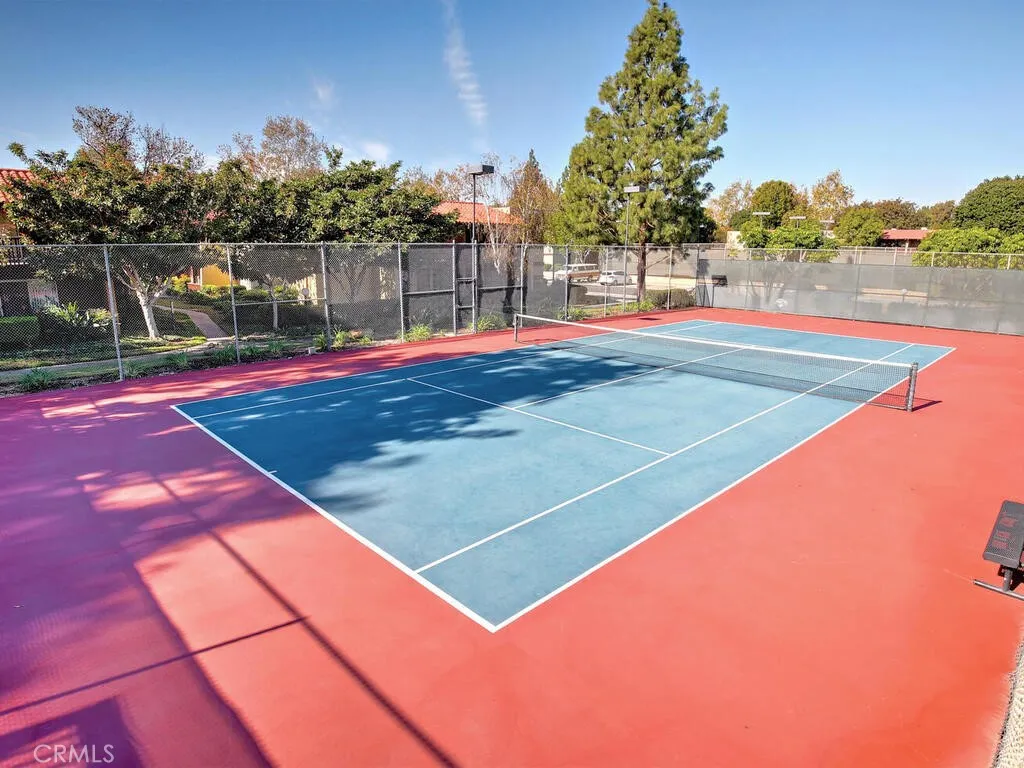 1010 Macarthur Boulevard 16, Santa Ana, California 92707 home-pic-22