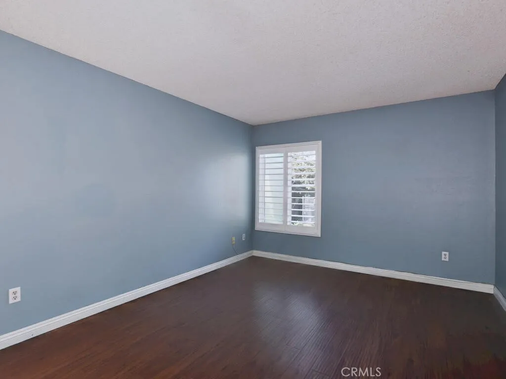1010 Macarthur Boulevard 16, Santa Ana, California 92707 home-pic-8