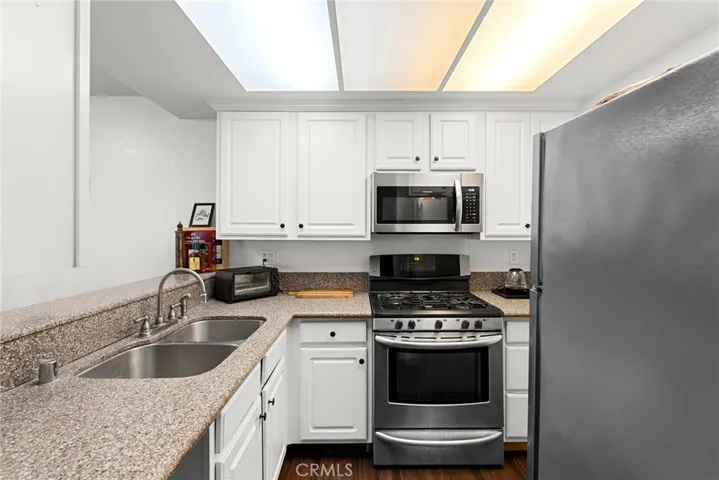1031 S Palmetto Avenue V7, Ontario, California 91762