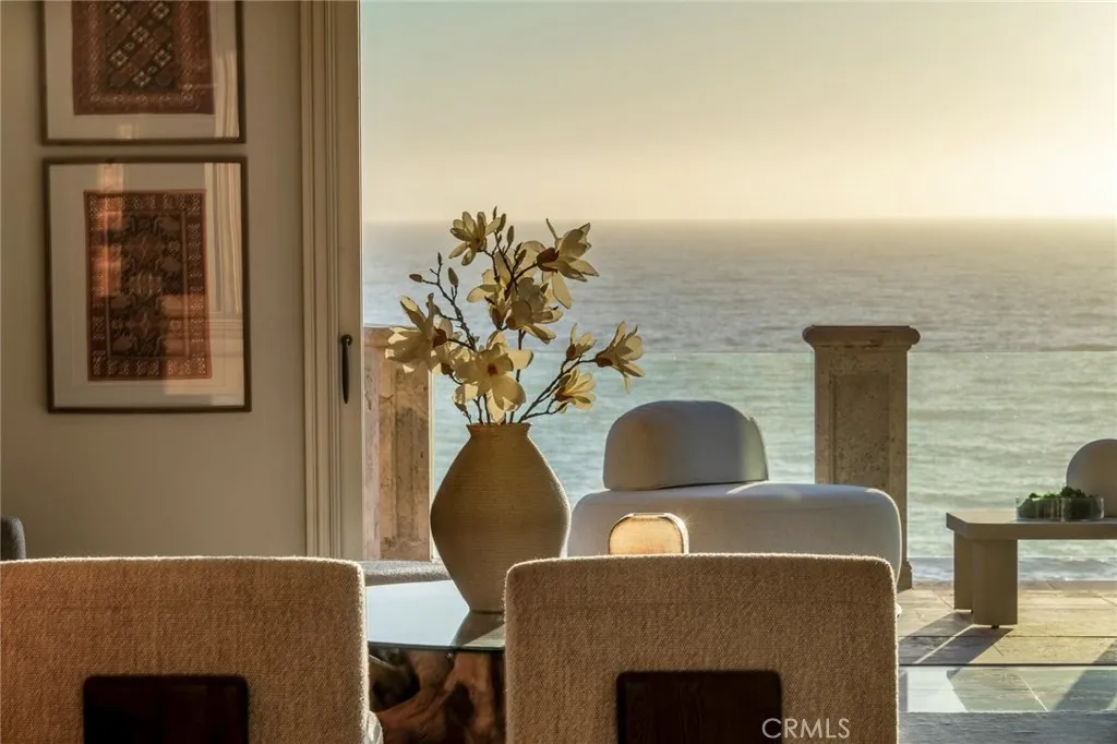 145 Emerald Bay, Laguna Beach, California 92651 home-pic-23